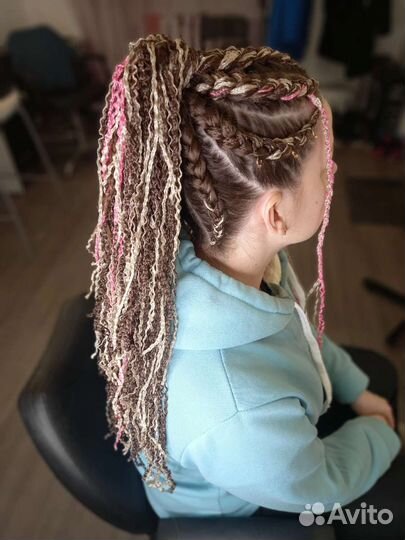 Зизи в хвост