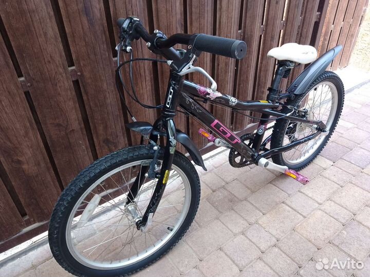 Велосипед GT Laguna колеса 20