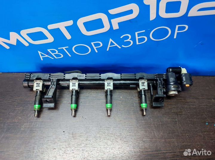 Топливная рампа Ford Fiesta Mk6