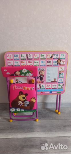 Детский стол со стулом