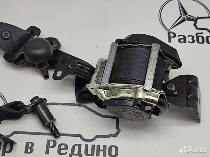 Ремень безопасности задний левый w470 X-class 6