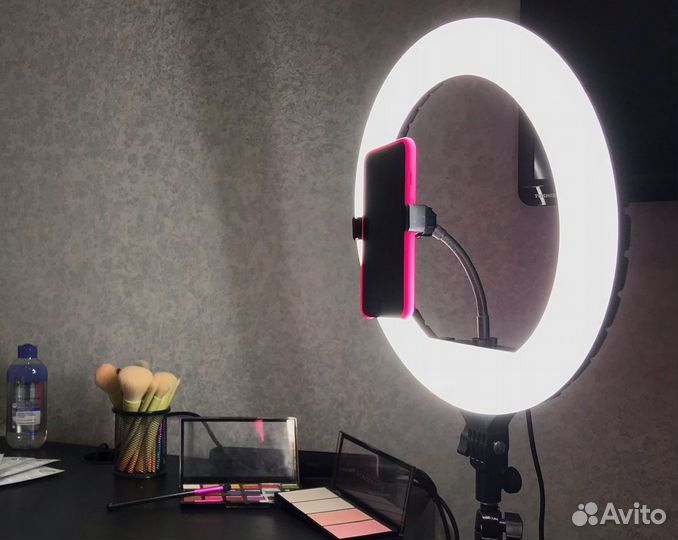 Кольцевая лампа со штативом 210 см