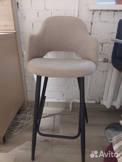 Барный стул
