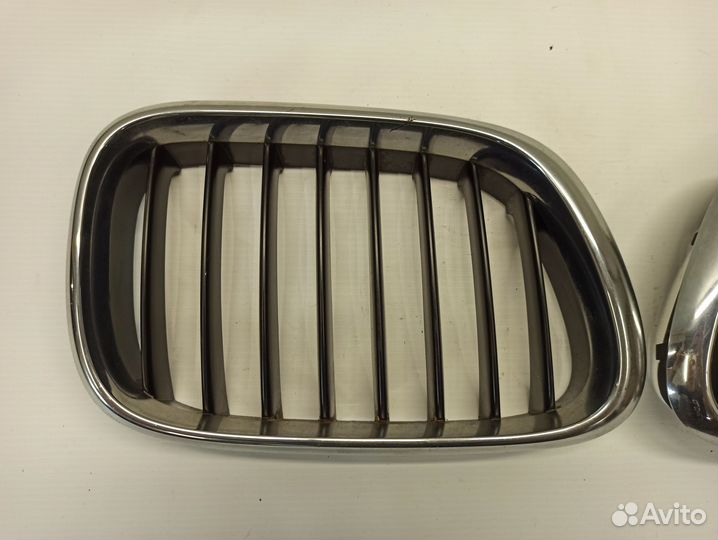 Решетки капота BMW X5 E53