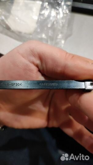 Ось шестерни для фрезера makita 3708, 417750-4