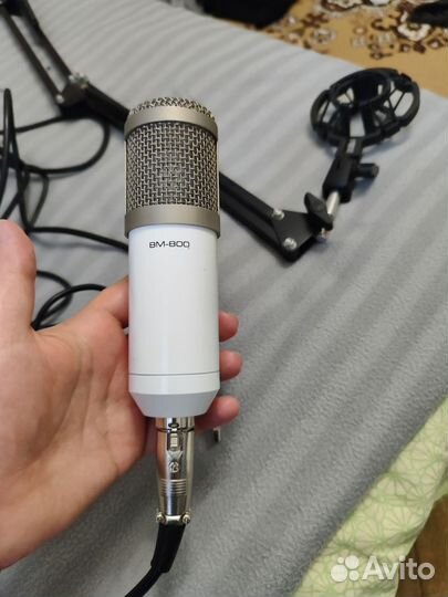 Микрофон с пантографом