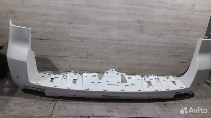 Бампер задний Toyota Land Cruiser 150 Prado С 2017