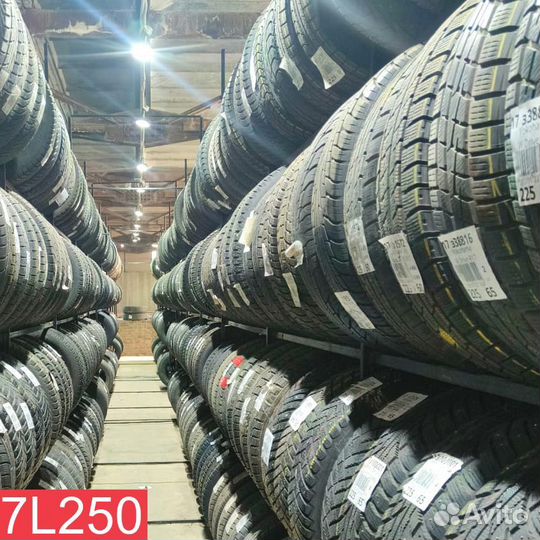 Kumho Solus TA21 215/55 R17 90M