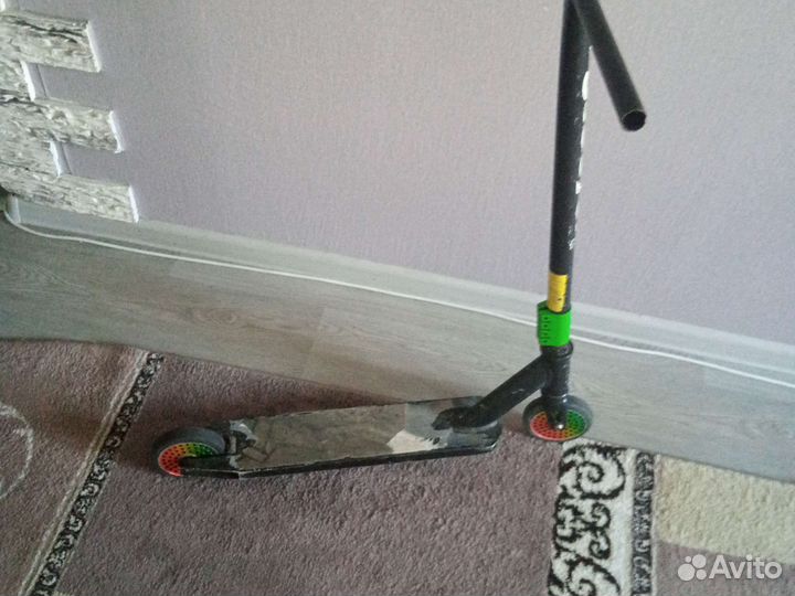 Трюковой самокат