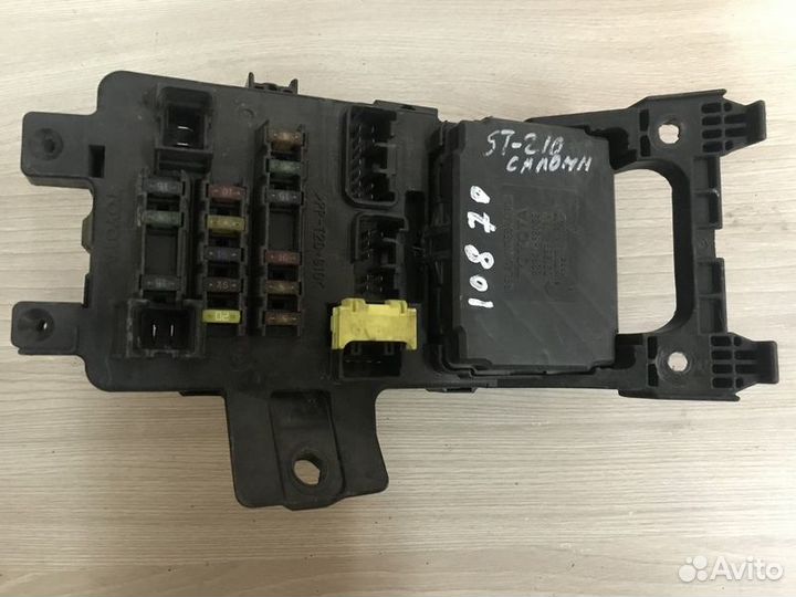 Блок предохранителей Toyota Corona Premio T210 с19