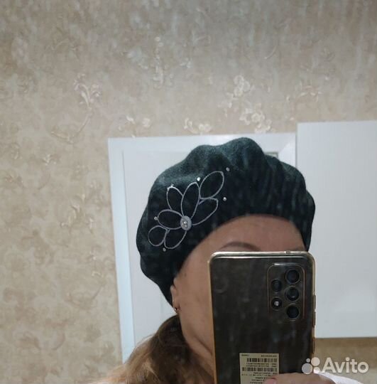 Берет женский