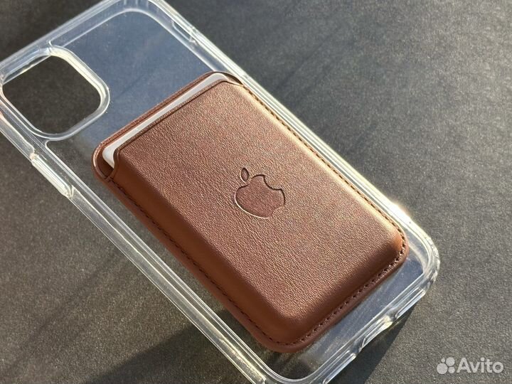 Аксессуары Apple (MagSafe чехол-Wallet кардхолдер)