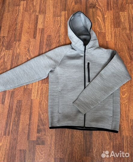 Оригинал Uniqlo Толстовка на молнии новая