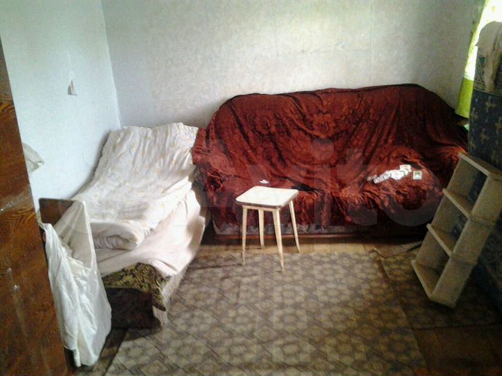 Дом 30 м² на участке 10 сот.