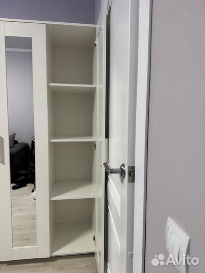 Шкаф IKEA с зеркалом