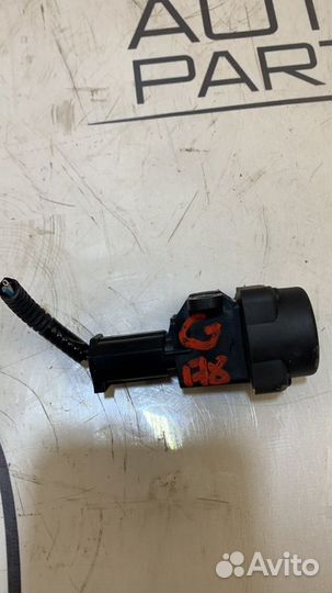 Кнопка Honda Cr-V 3 RE5 R20A2 2010