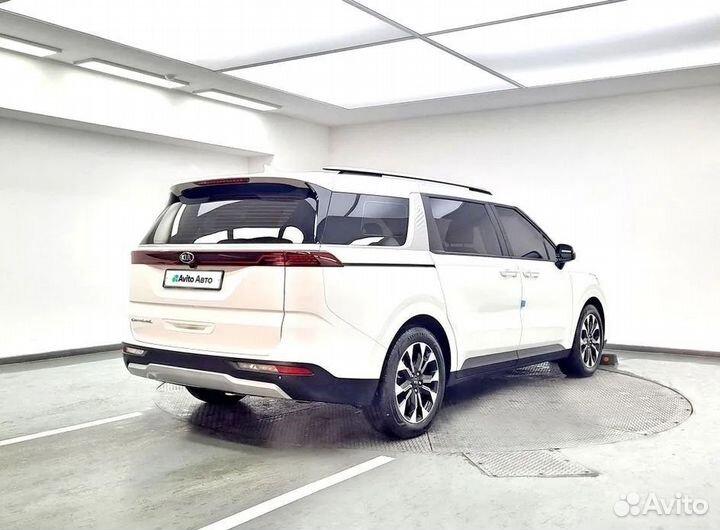 Kia Carnival 2.2 AT, 2021, 33 200 км