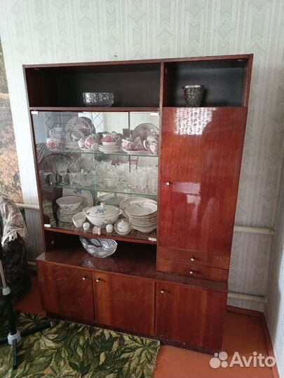 Буфеты и серванты бу