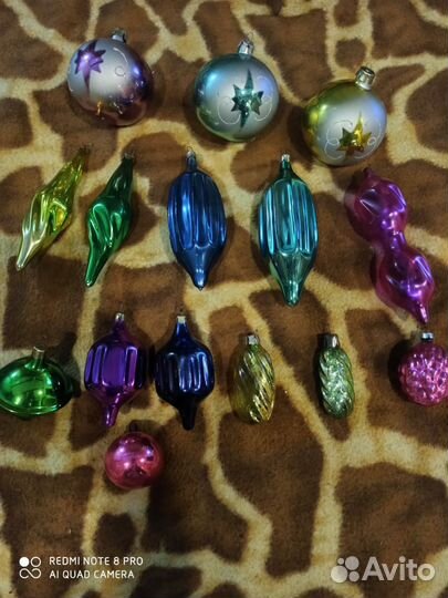 Елочные игрушки