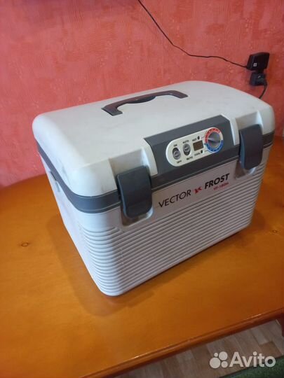 Холодильник для автомобиля