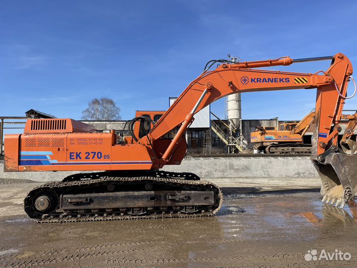 Гусеничный экскаватор КРАНЭКС ЕК 270-05, 2005