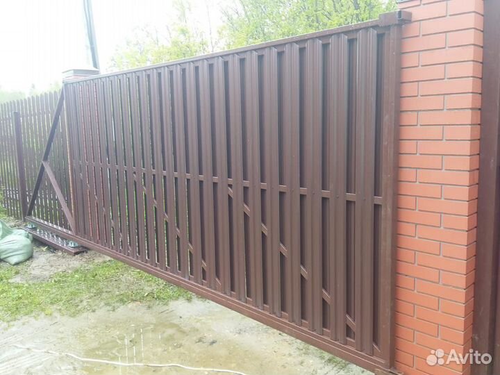 Заборы из профнастила с доставкой и установкой