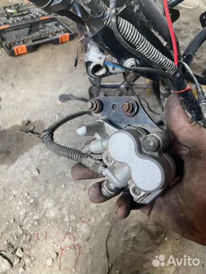 Запчасти на скутер 150 кубов157qmj 152qmj