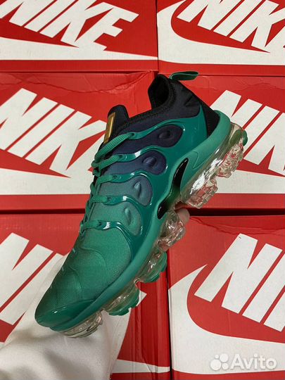 Nike Air Max Vapormax Plus зеленые