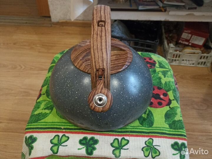 Чайник со свистком