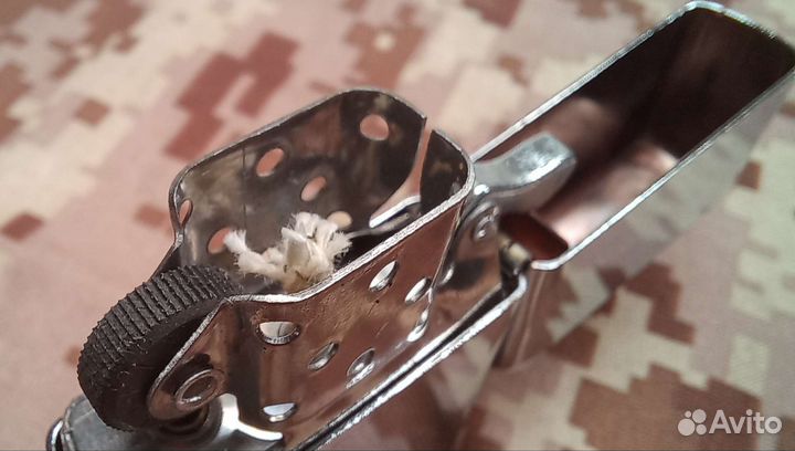 Бензиновая зажигалка 