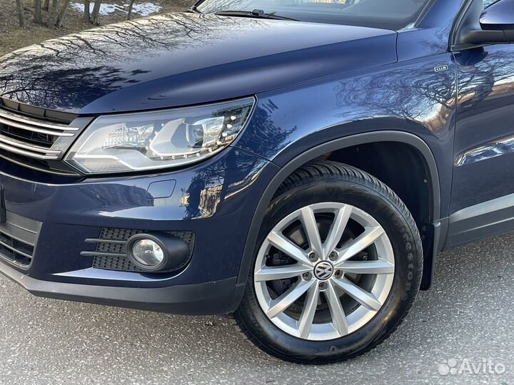 Volkswagen Tiguan 2.0 AT, 2015, 118 900 км
