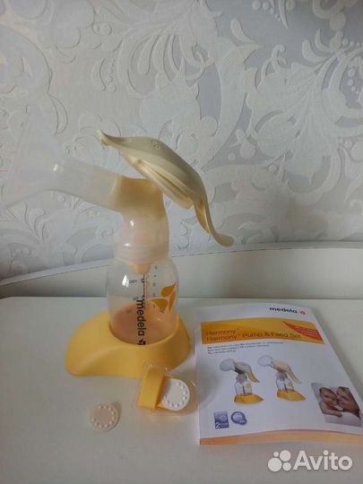 Молокоотсос medela ручной