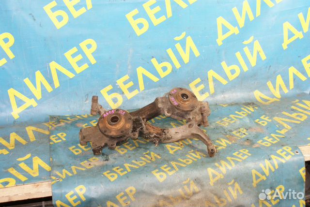 Передний поворотный кулак Audi A6 C5