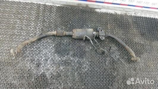 Стабилизатор поперечной устойчивости заднего моста