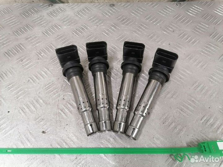 Катушка зажигания Volkswagen Golf 4 AHW