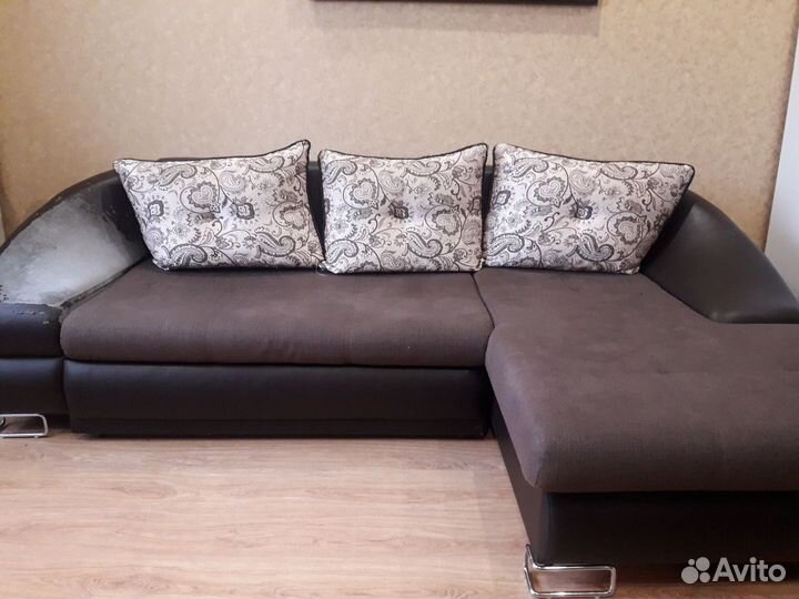 Угловой диван бу