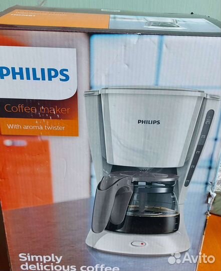 Кофеварка капельная новая Philips HD7461