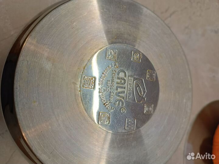 Продам кастрюли