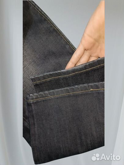 Джинсы Levi's 570