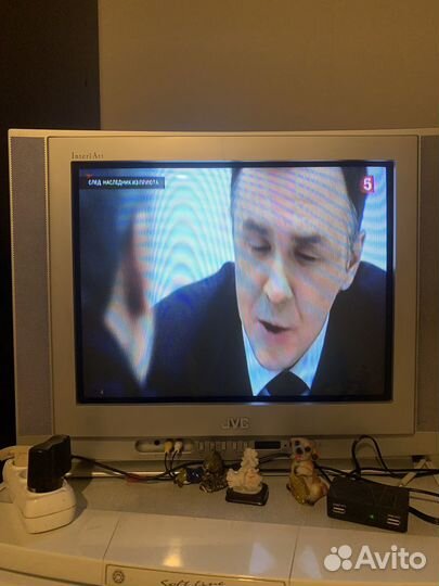 Продам телевизор JVC б/у рабочий
