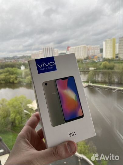 vivo Y81, 4/32 ГБ
