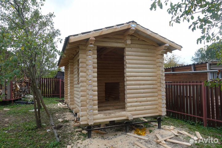 Сруб Бани из оцилиндрованного бревна