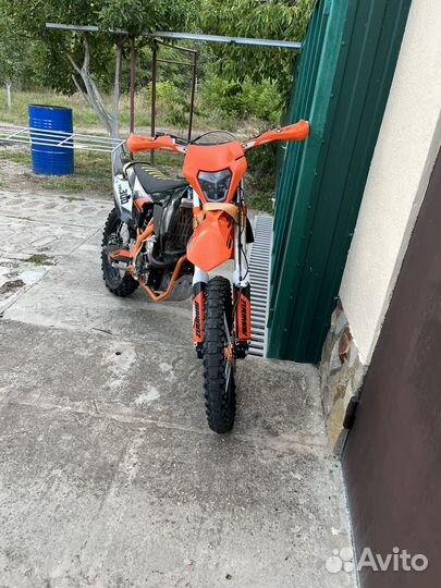 Zuumav 300