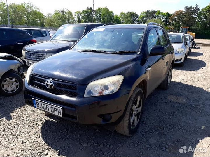 Ступица передняя правая toyota RAV 4 ZSA3 2006