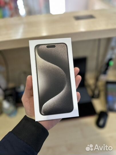 iPhone 15 Pro, 256 ГБ