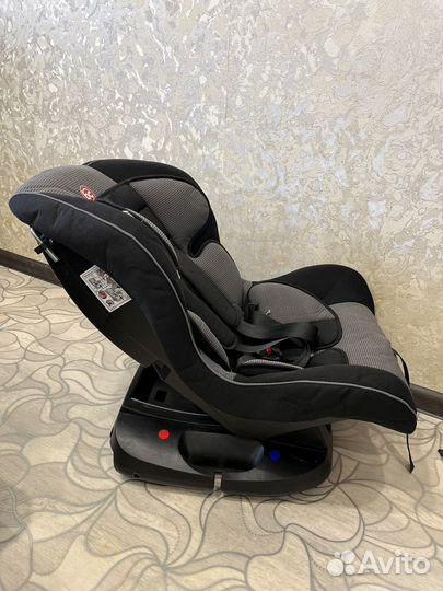 Автомобильное кресло babycare