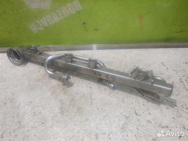 Рейка топливная (рампа) Ауди А4 Б5