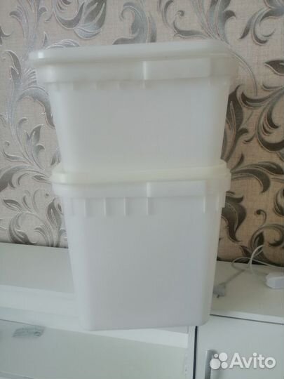 Контейнер из пищевого пластика