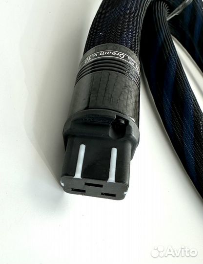 Кабель Stealth Dream V10.Analog -1.5 Euro - C20
