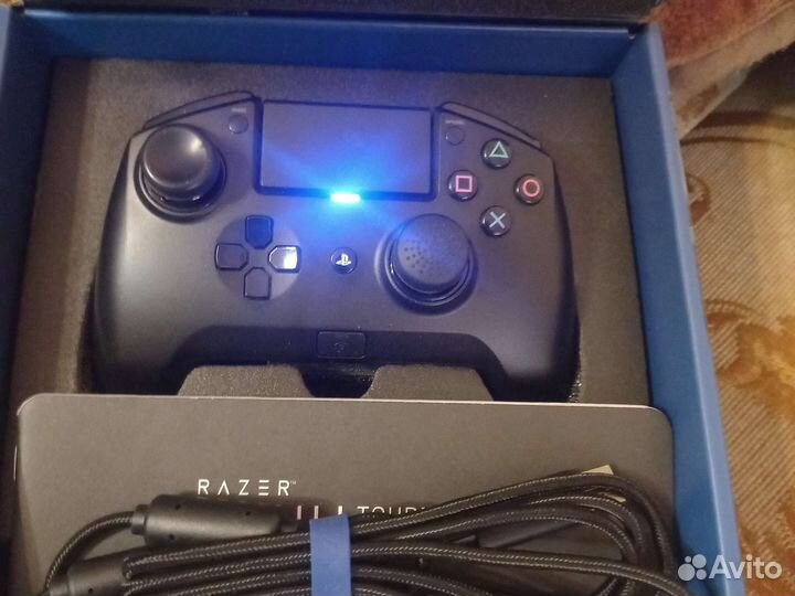 Геймпад razer